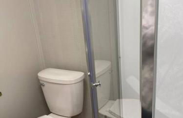 Modern Woodland Cabin With Pool View - Foto 12