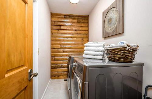 Luxurious Vacation Rental for Groups near Hoosier National Forest, Indiana - Foto 24