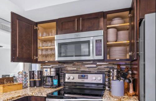 SUN VILLA Heated Pool Near Hard Rock & Beach - Foto 34