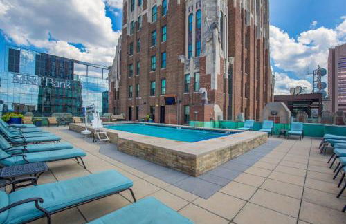 1BR Luxury Apartment With Rooftop Deck & Pool - Foto 39