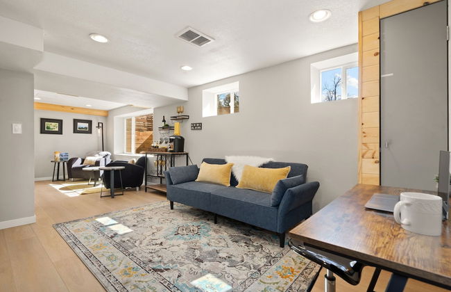 CSU Hideaway King Bd, Backyard Oasis, EV Charger - Foto 26