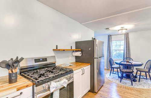 Walk to Parks and Main St Renovated League City Gem - Foto 8