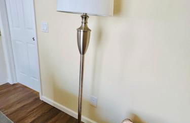 New Home Near Legoland and Disney Sleeps 12 - Foto 6