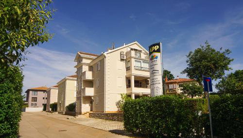 Apartments and Rooms Degra - Photo 2
