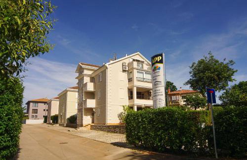 Apartments and Rooms Degra - Foto 2