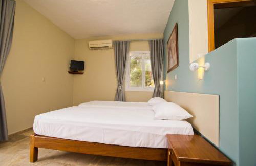 Acropolis Hotel - Photo 6