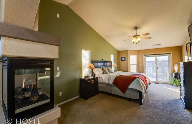 5BR Mtn Views Family Getaway HOT TUB - Foto 10