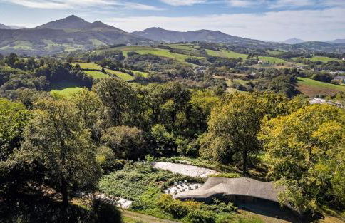 Cambo Centre, commerces et nature à 5 min à pied et proche Thermes - Foto 14