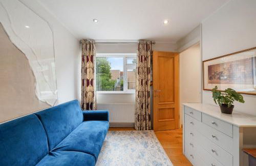 Cosy 3 BEDROOM Home with Garden, Ealing - Foto 15