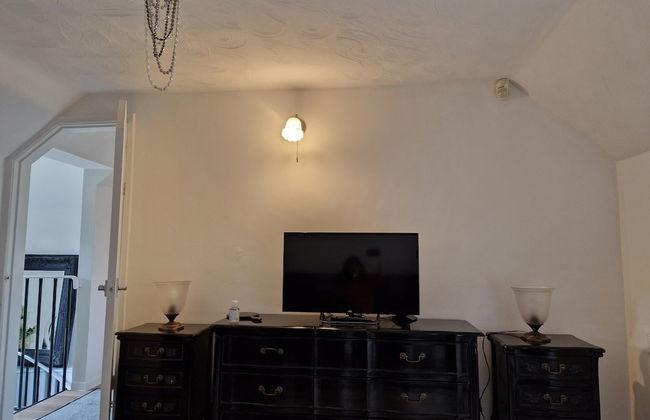 Lovely 2-bed Cottage in Coalbrookdale Telford - Photo 15