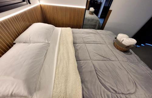 Hospéde-se com estilo, requinte e sofisticação - Foto 17