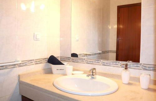 Charming house with fireplace in Grândola, 142 m², Internet included - Foto 19