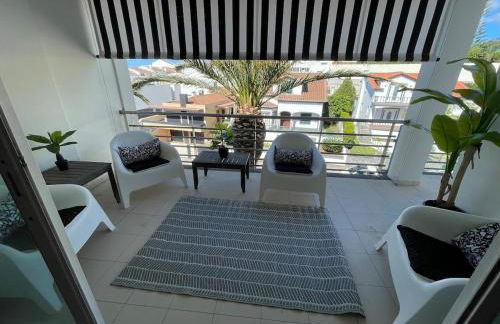 Picturesque Penthouse - Photo 5