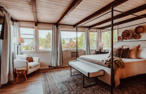 Swank House on Main St in Ashland - Foto 27