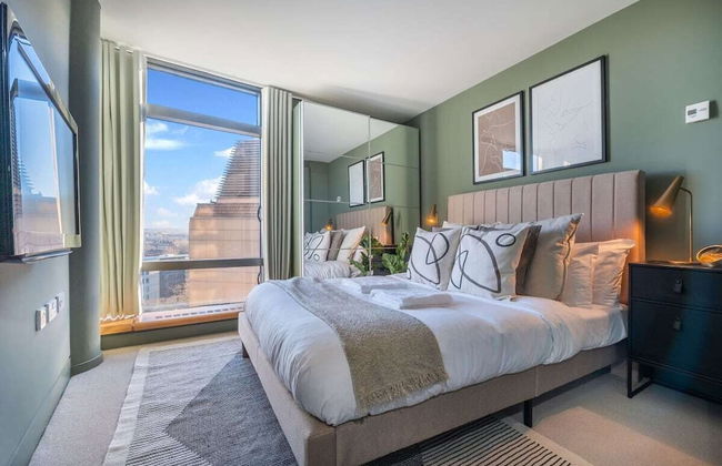 The Parliament View Escape - Modern 1bdr With View - Photo 10