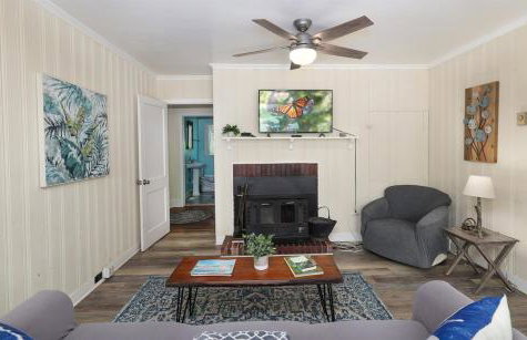 Dog Friendly Lakeside Escape with Hammock and Fire Pit - Foto 38