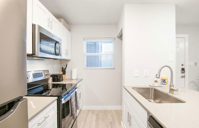 Cozy 2BR Near UT Hyde Park Evonify - Foto 13