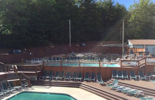 Mountain cabin with views, privacy, and more. - Foto 63