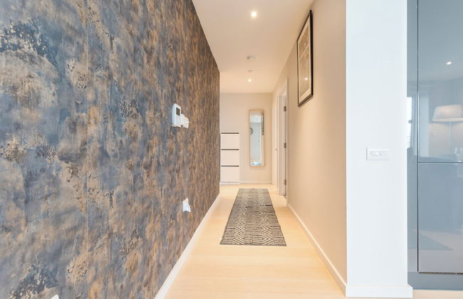 Elegant 2 Bed Apartment Within Many Attractions - Foto 26