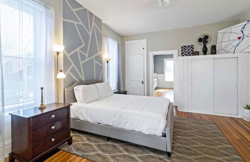 Pet-Friendly Benton Park 1BR Apt with Private Backyard - Foto 8