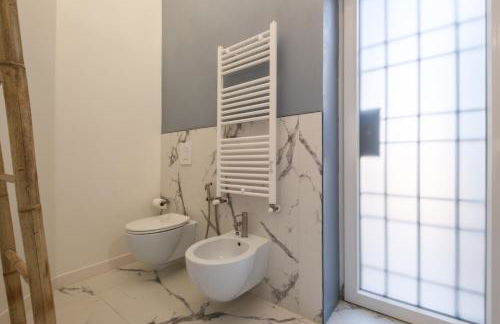 Free Parking In Centro - Suite Home San Vitale - Foto 19