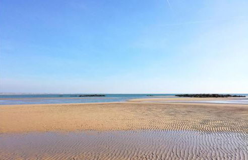 Gorgeous Home In Stgermainay-Plage - Foto 9