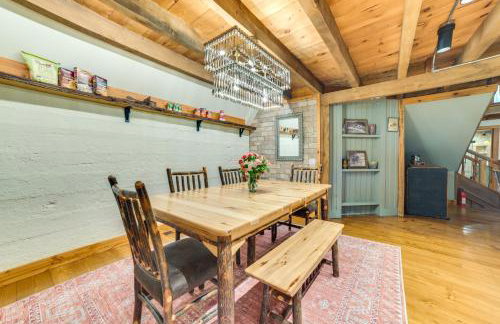 9 Mi to Boyne Resort! Farmhouse Near Town and Lake - Foto 11