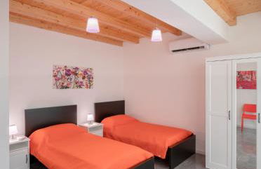 Arricàmpati Apartments Villa & Bringo Car Rental - Foto 8