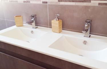 Appartement proche stations de ski et thermales - Foto 5