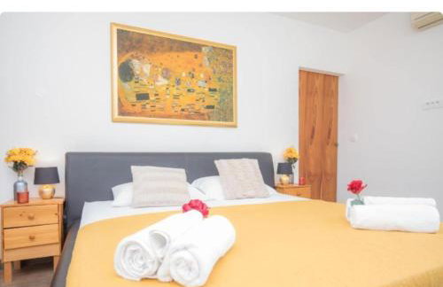 Villa P - Holiday Home - Photo 6