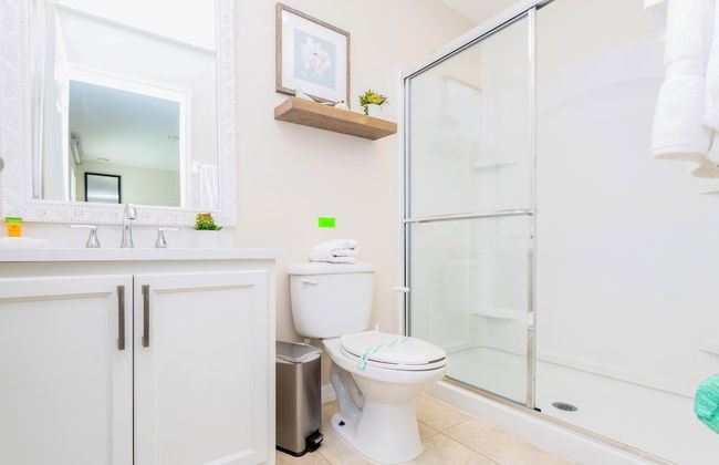 Amazing Three Bedrooms w Spa Jacuzzi Close Disney Encantada 3012 - Foto 35