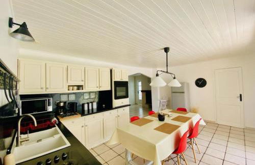 Aux Lauriers d'Adhémar - Foto 15