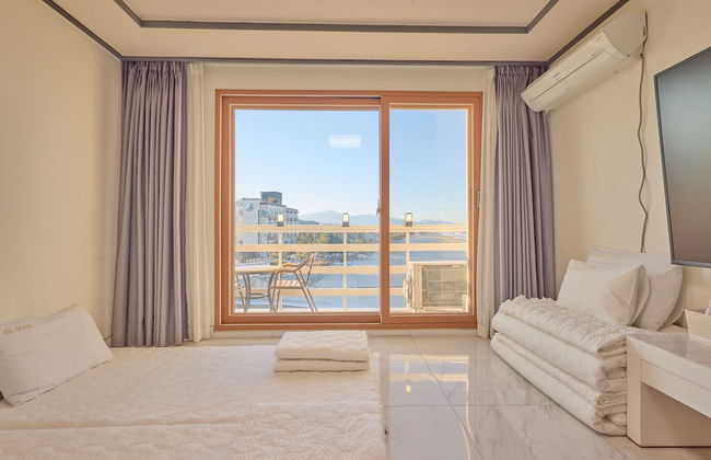 Elmar Condotel - Photo 31