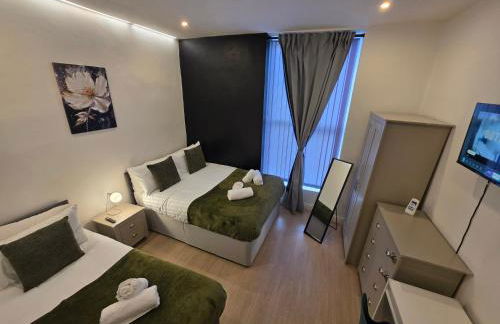 Deluxe 2BR Apartment Near City Center - Sleeps 6 - Foto 57