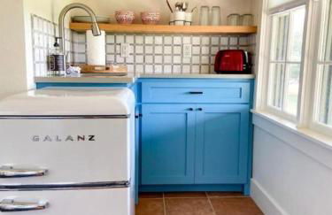 Efficiency-Style Cabin with Spa Lovely for a Couples Escape in Hunt, Texas - Foto 36