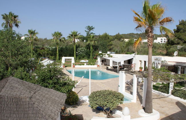 Lush Farmhouse in Sant Miguel de Balansat with Hot Tub & Private Pool - Foto 13