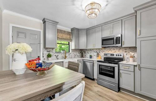 15% off! Front porch w/ Wi-Fi & Private Parking - Foto 10