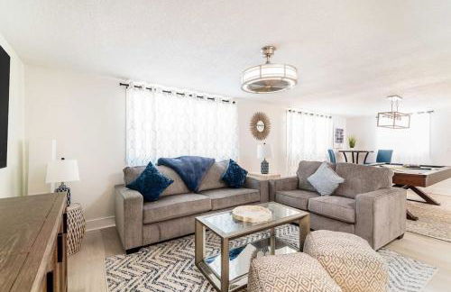 Renovated 3B 2BA, oasis yard Hot tub - Foto 20