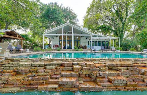 4-Season Boathouse, Hot Tub! Guadalupe River Oasis - Foto 41