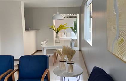 Adorável Casa em Cond. de frente para a Praia Rasa - Foto 12