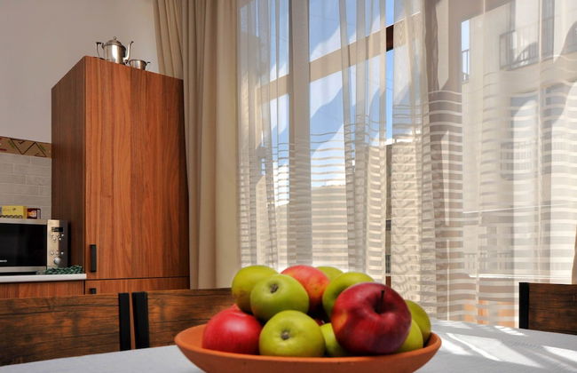 BFG Suites Apartments - Photo 38