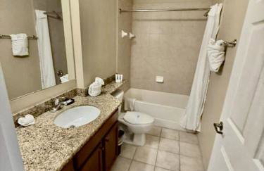 Entire Condo - 3Bed 2Bath- 5 mins to Disney Park - Foto 30