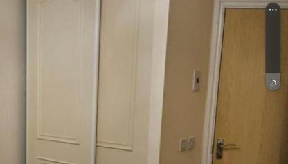 Lux Den close to M1! Netflix , Parking & Broadband - Foto 4