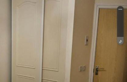 Lux Den close to M1! Netflix , Parking & Broadband - Foto 4