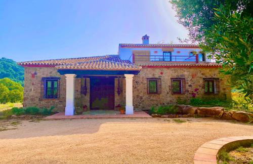 FAMILIAR y UNICA VILLA EN GAUCIN - Foto 22