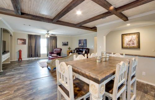 Steps to WES Arena Pet-Friendly Cabin with Deck! - Photo 8