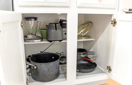 Sleeps 12 | 2 Kings w/ Ping-Pong, Gym, Arcade, BBQ - Foto 47