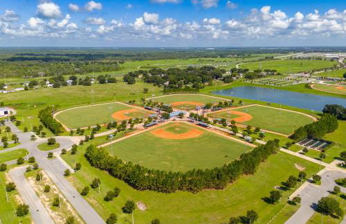 3BR House with Backyard & access to Auburndale Trail - Foto 26
