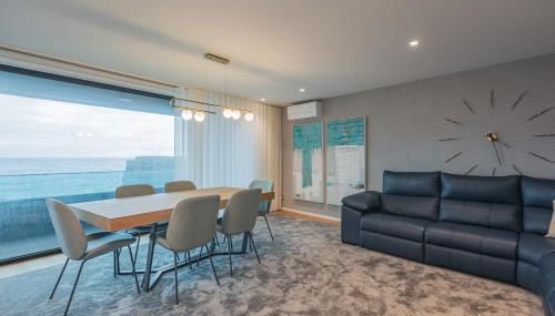 SeaLux Apartment (Seaside) - Photo 3