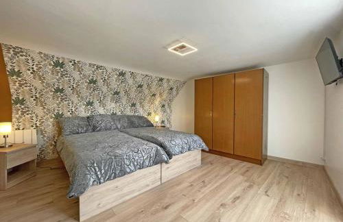 Maison restaurée avec charme à Domfront, animaux admis, wifi, près des pistes cyclables - FR-1-497-201 - Foto 11